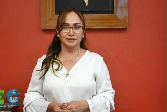 Itzé Camacho acusa al auditor de violentar la Ley de Fiscalización.