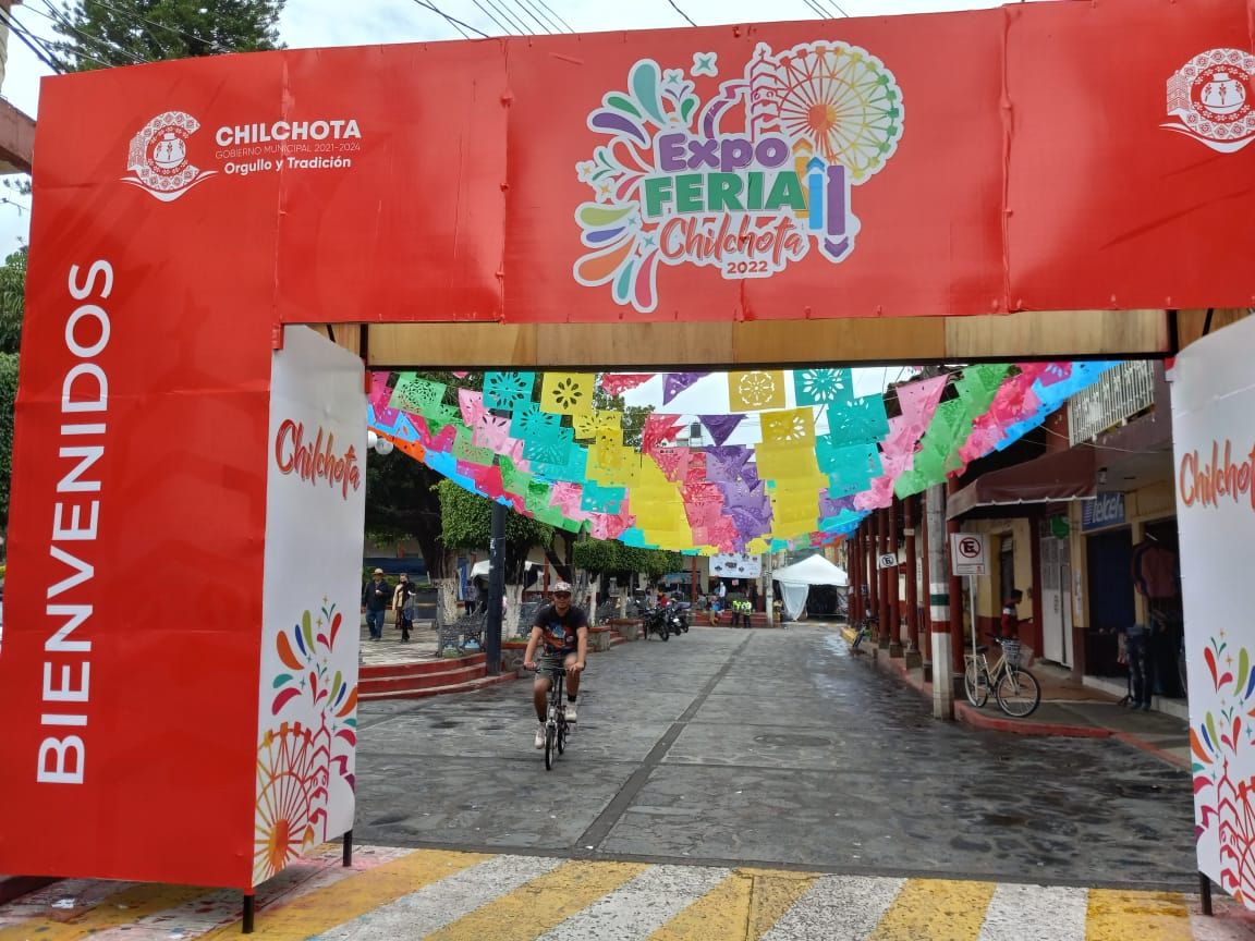 Tradición y cultura en la Expo Feria de Chilchota