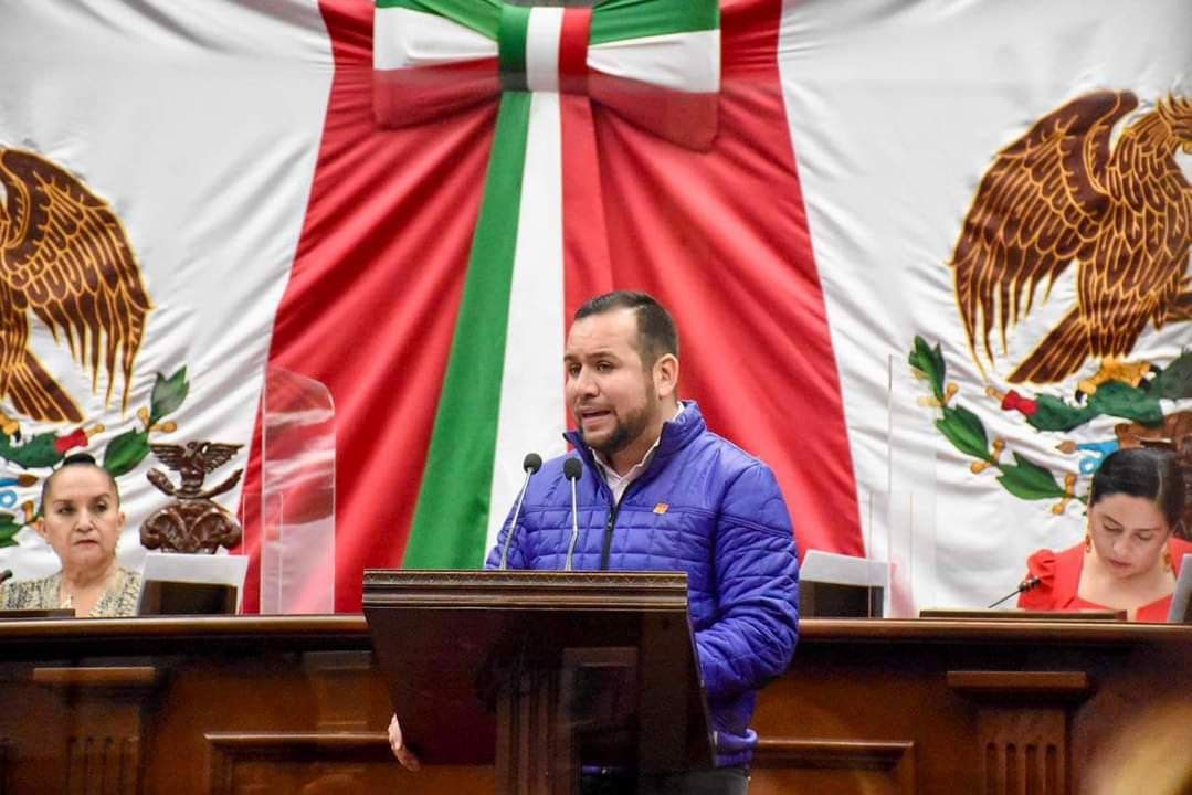 El diputado Reyes Galindo, propone que se implemente en Michoacán el uso del Buzón Violeta