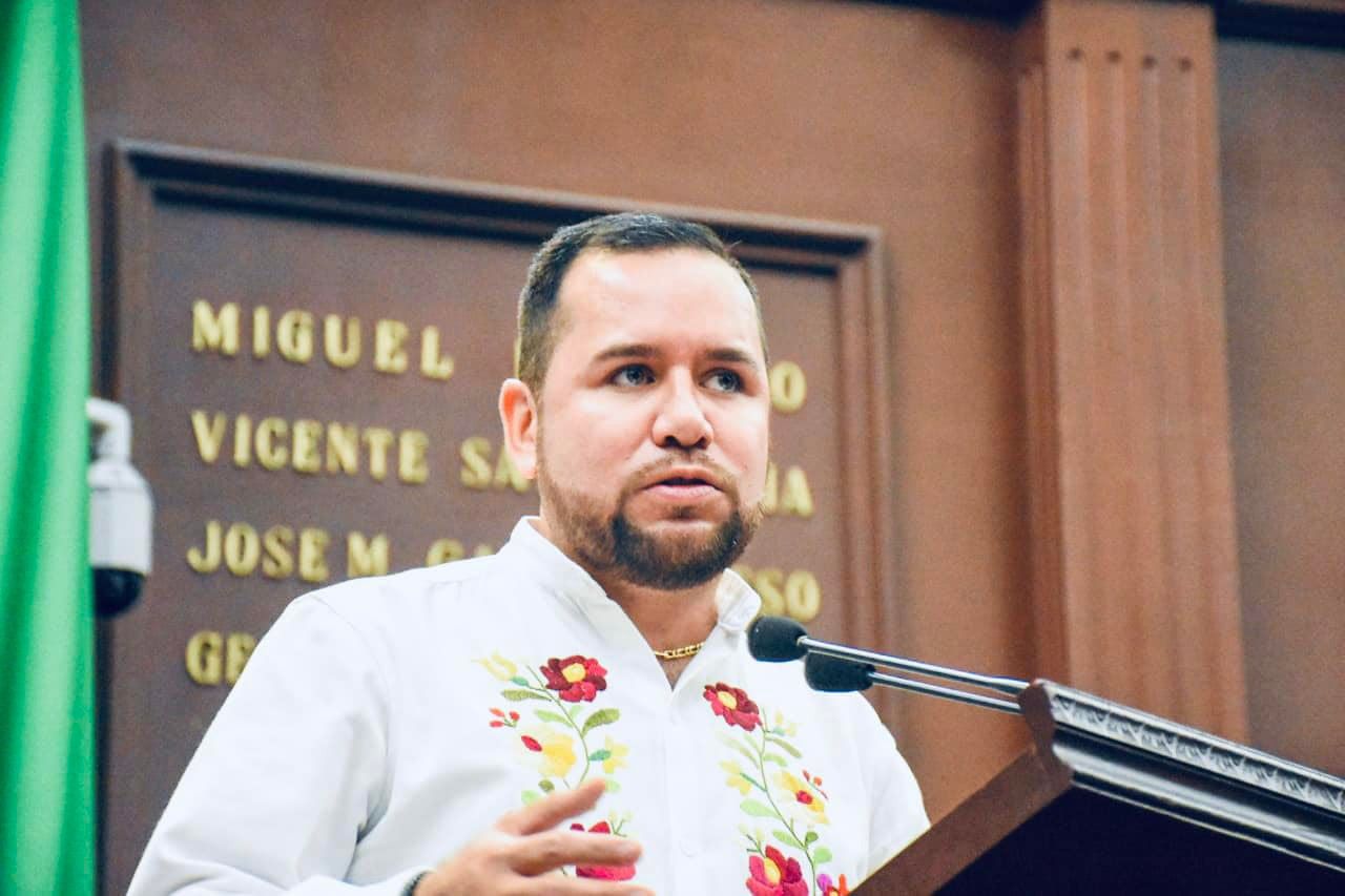 El diputado  Reyes Galindo propone que sea tipificado como delito quitarse el preservativo sin el consentimiento de la pareja