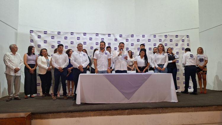 Gil Pizarro presenta su planilla y propuesta para la Presidencia Municipal de Morelia