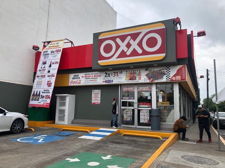 La cadena OXXO recibirá pagos de trámites y servicios estatales