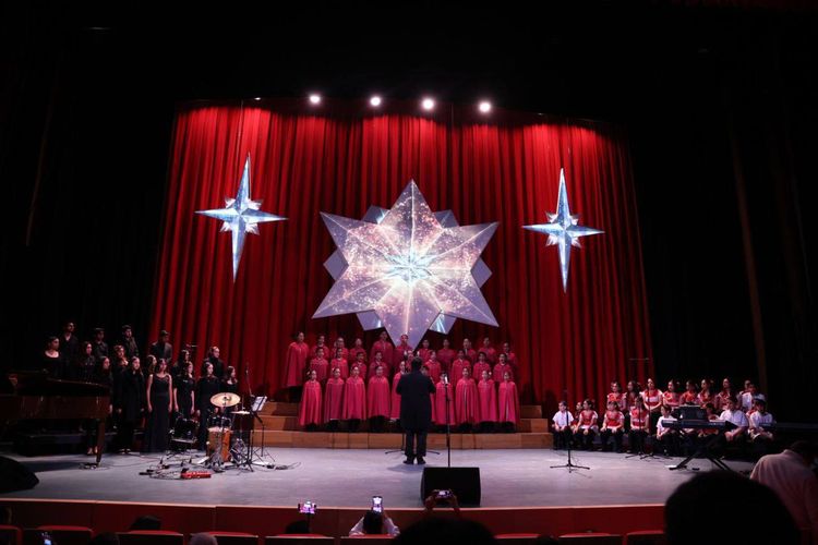 Los niños cantores de Morelia se presentaron con éxito en el Teatro Matamoros.