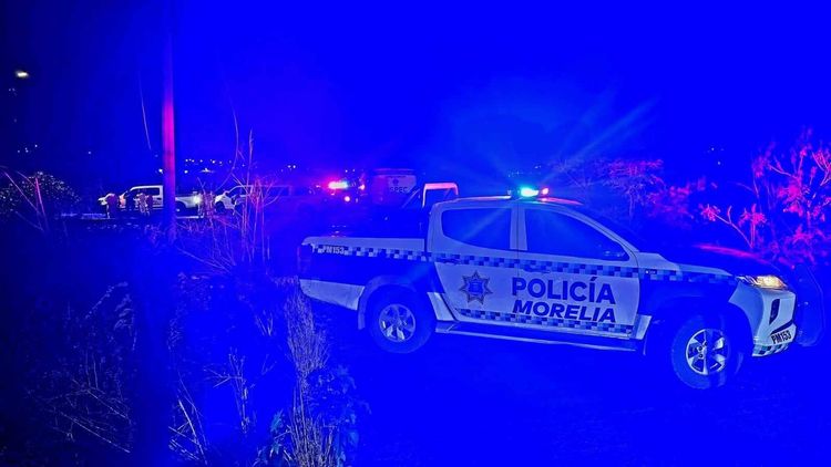 Encuentran a hombre ejecutado en el camino Morelia-Atécuaro