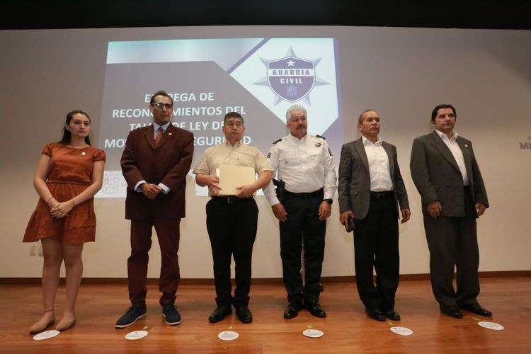 Personal de Tránsito del Estado concluye capacitación sobre nueva Ley de Movilidad: SSP