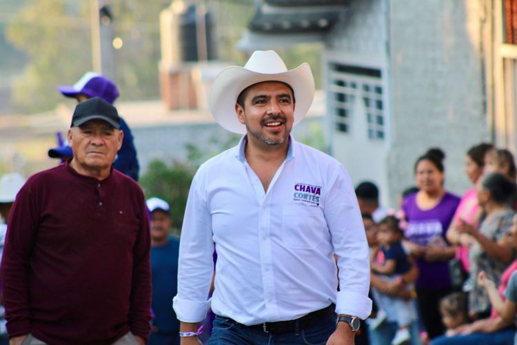 Convoca Chava Cortés al primer debate electoral entre aspirantes a alcalde de Charo