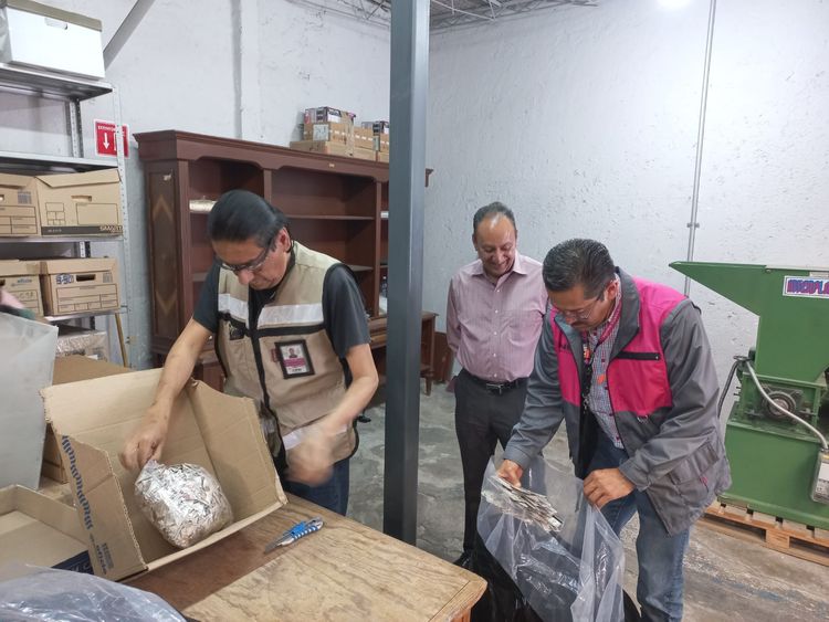 Realiza INE Michoacán destrucción de credenciales para votar