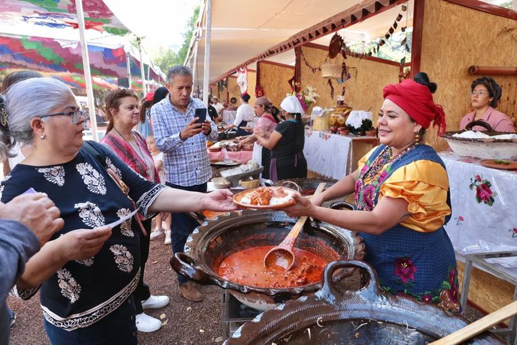 Invitan a cocineras tradicionales a Italia, a festival gastronómico 