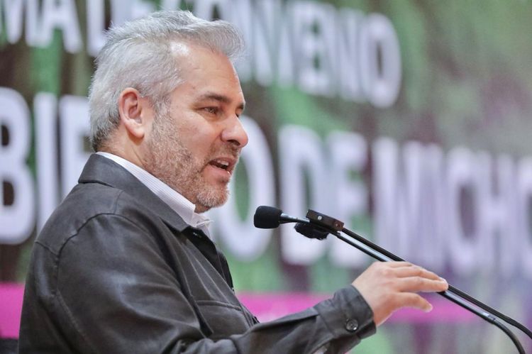 Detectadas, 35 mil ollas de agua en Michoacán; el 80 por ciento son ilegales: Bedolla