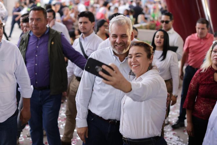 Hospital del IMSS dará bienestar a familias del poniente de Morelia: Bedolla