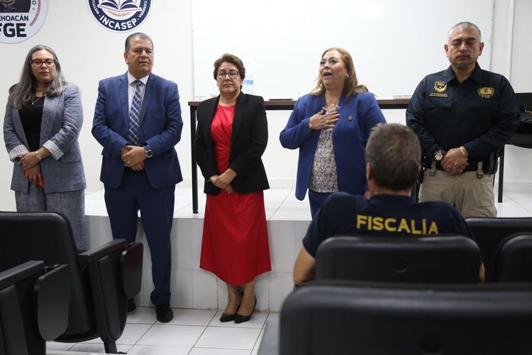 Se capacita Fiscalía Regional de Morelia en materia de investigación y persecución del delito de robo