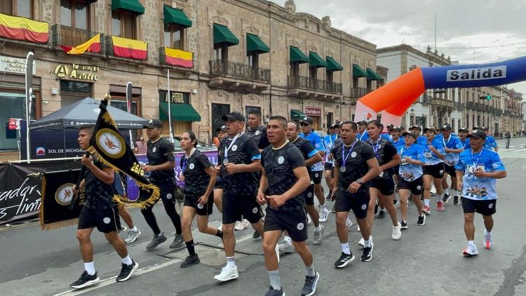 Presente la Guardia Nacional en la carrera atlética “El camino hacia La Paz”,