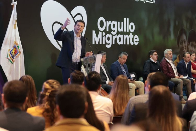 Alfonso Martínez defiende a migrantes michoacanos ante señalamientos en EE.UU.