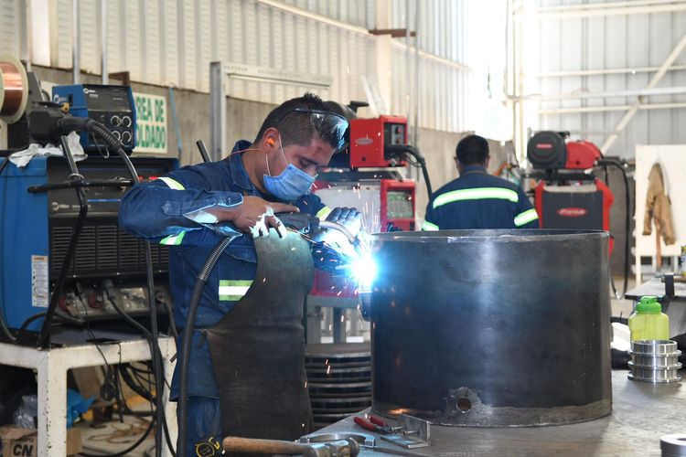 Aumento salarial, clave para reducir niveles de pobreza: Sedeco