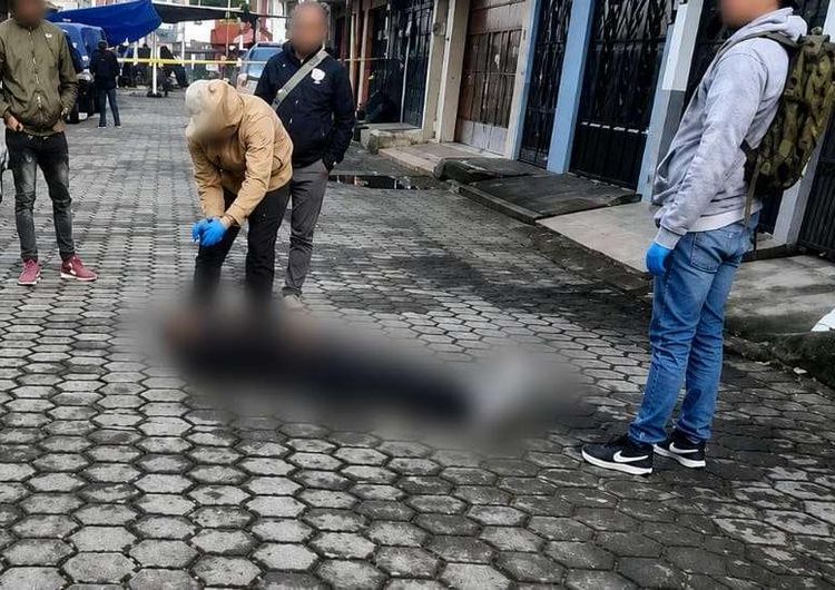 Ejecutan a un hombre a balazos en el Centro de Paracho.