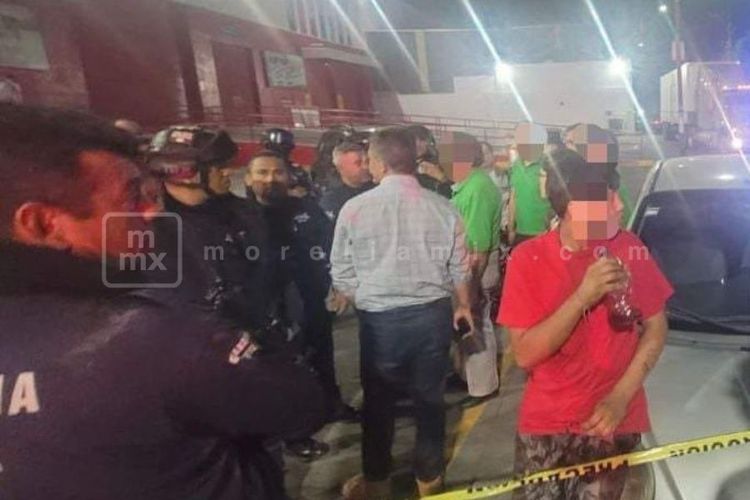 Agremiado del Staspe atropella a policía de la GC y golpea a otro uniformado, en Morelia 